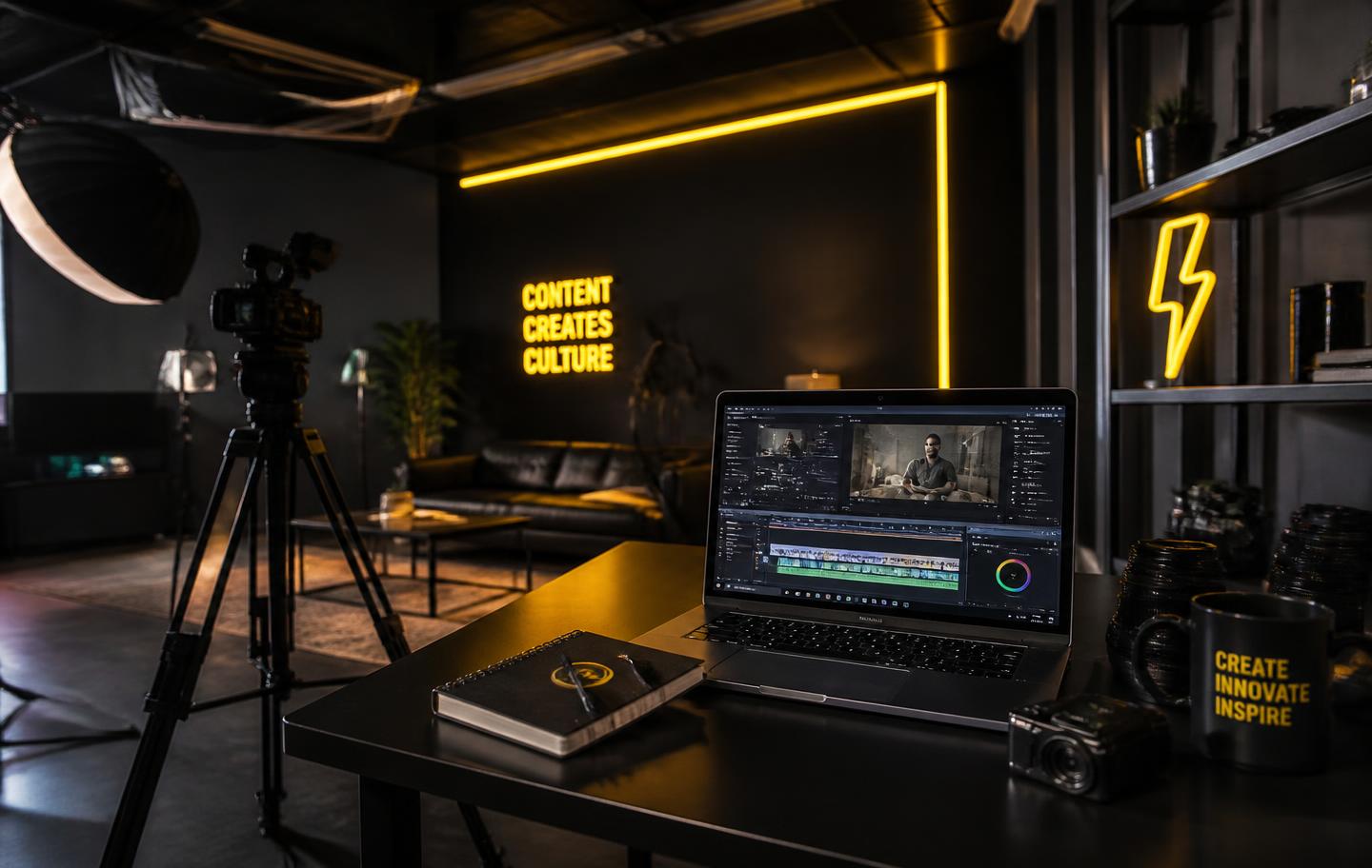 Flash Media content production studio